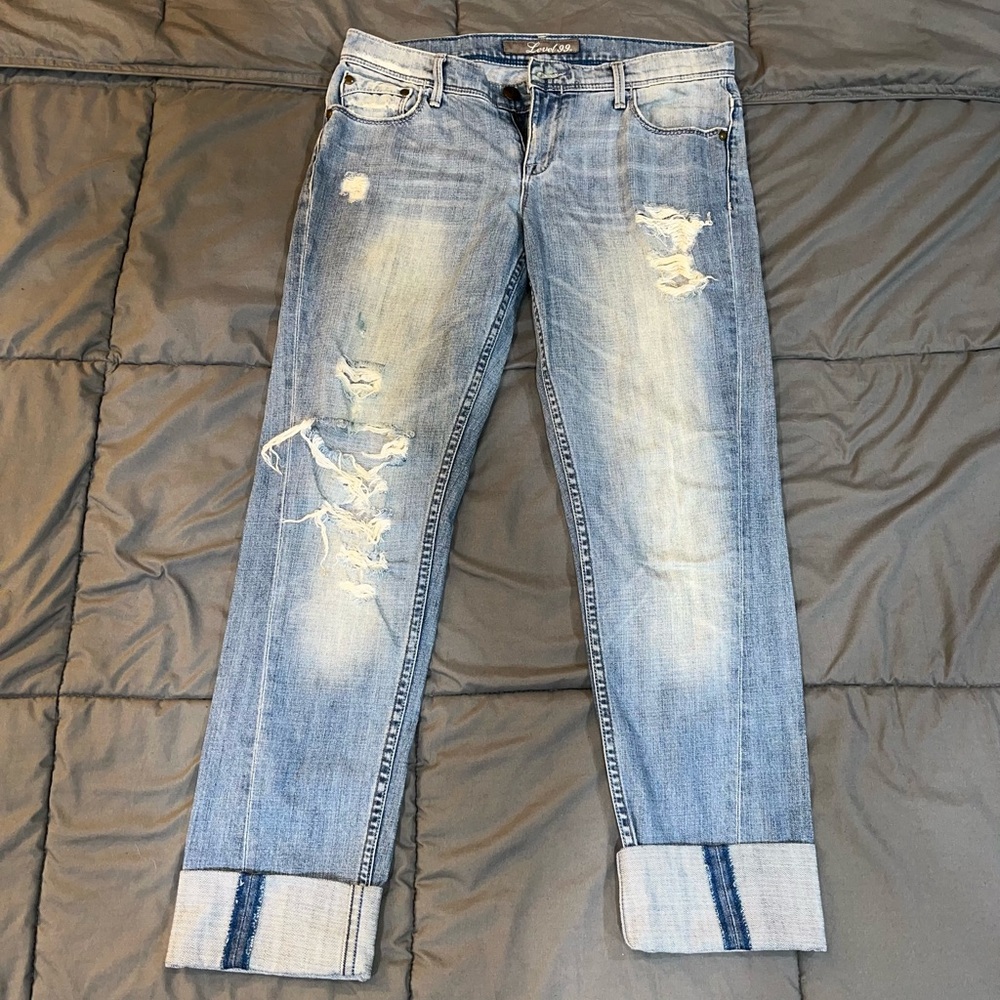 Level 99 Distressed Blue Jeans